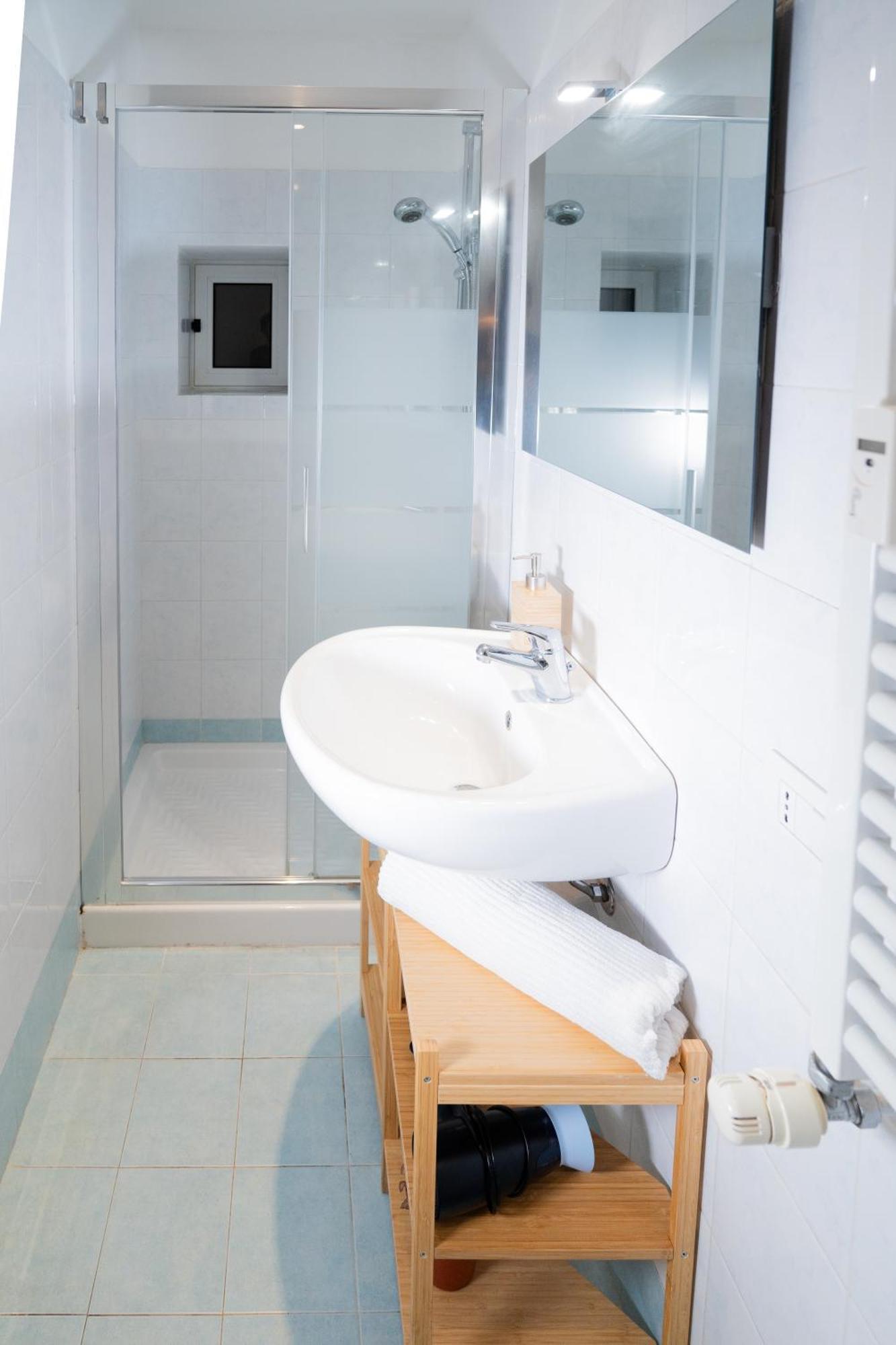 Niu Cozy Suite With Terrace جنوة المظهر الخارجي الصورة